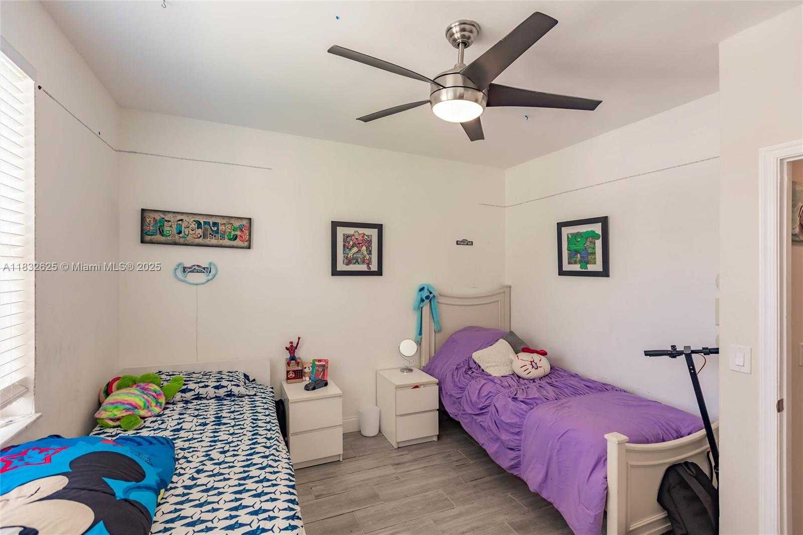 Small Image of 23 SIMONTON CIR, Weston Number 10