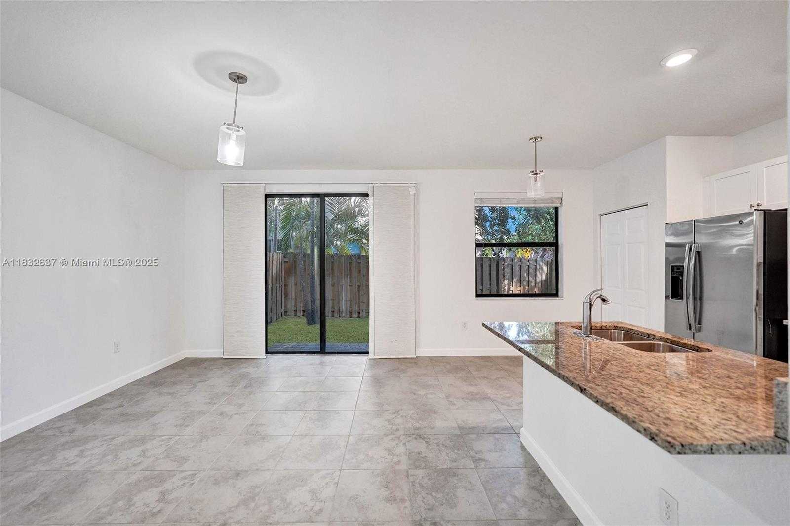 Small Image of 5013 VULCAN WAY, Davie Number 10