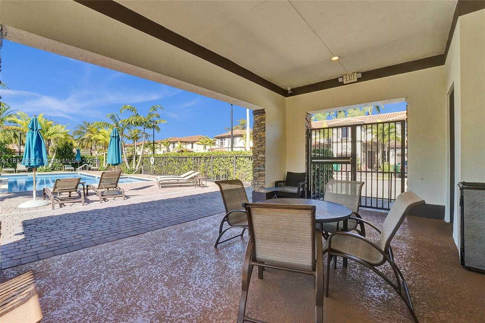 Small Image of 5013 VULCAN WAY, Davie Number 27