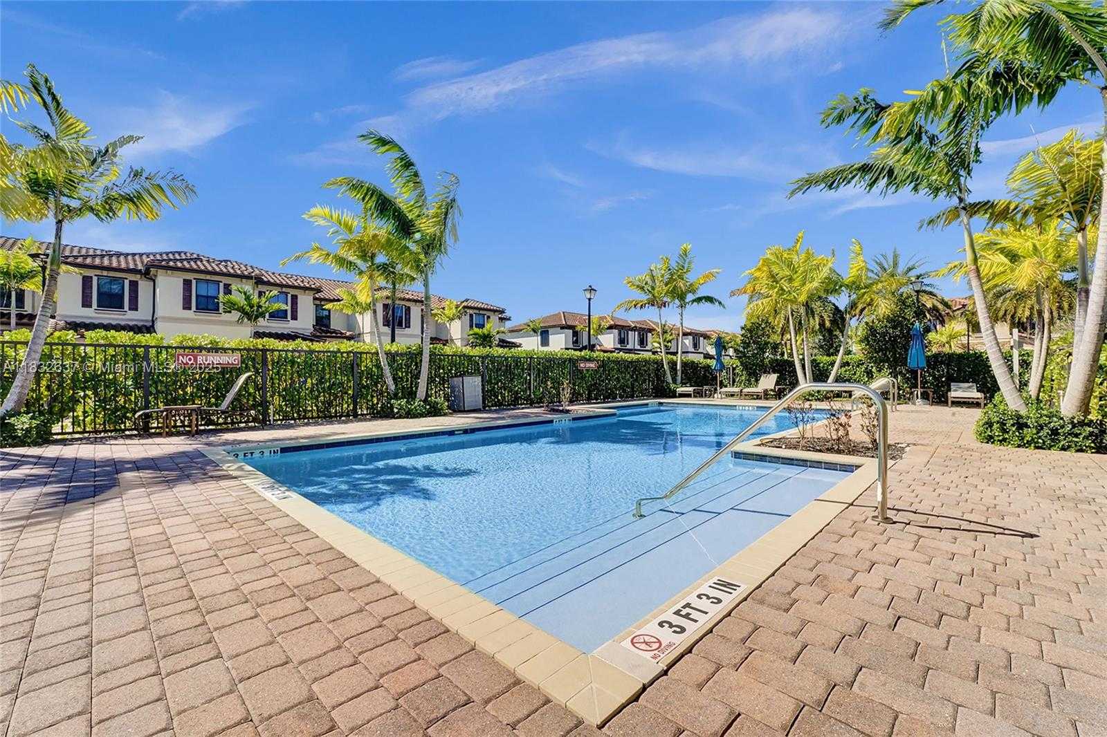 Small Image of 5013 VULCAN WAY, Davie Number 28
