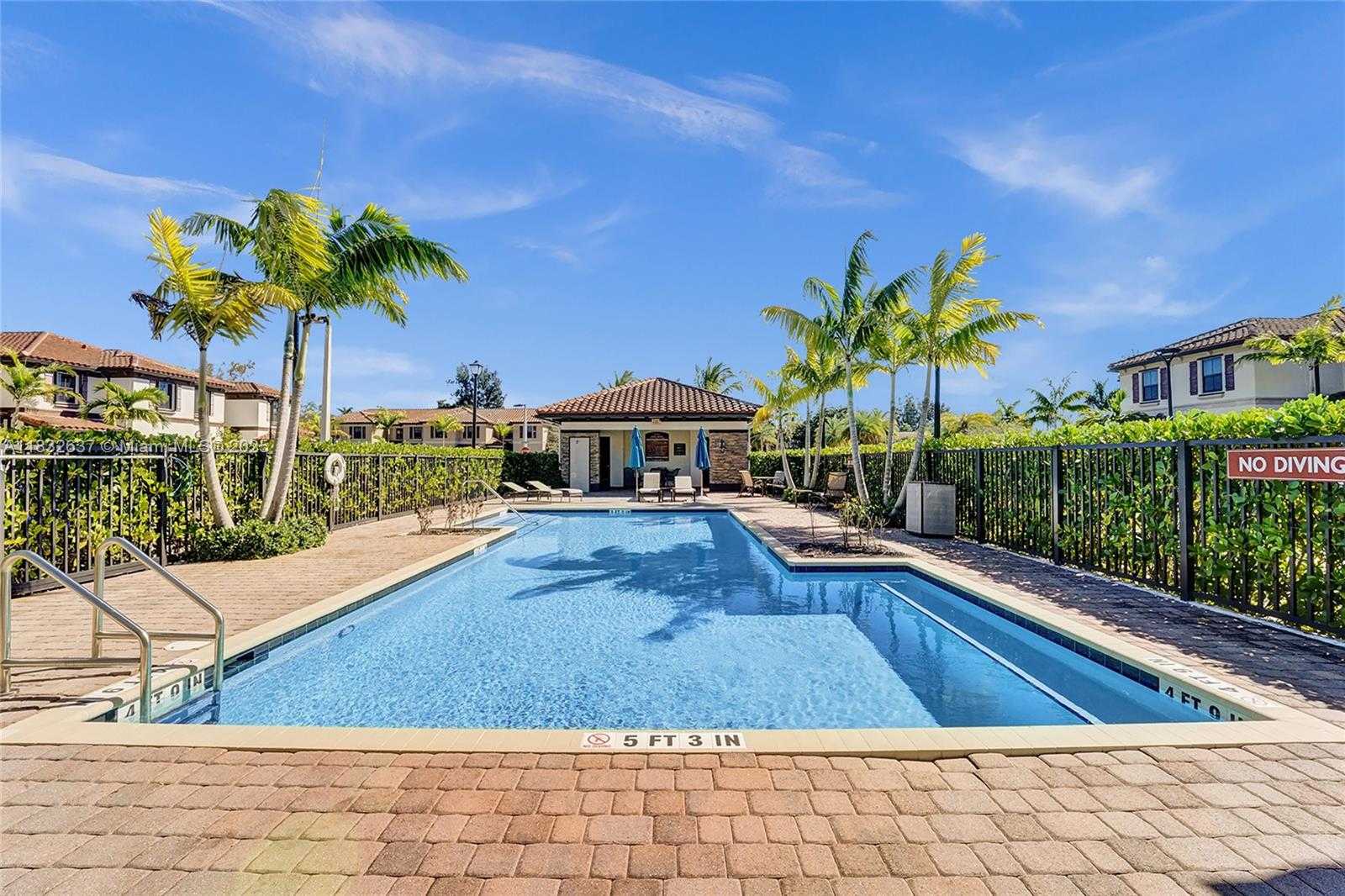 Small Image of 5013 VULCAN WAY, Davie Number 29