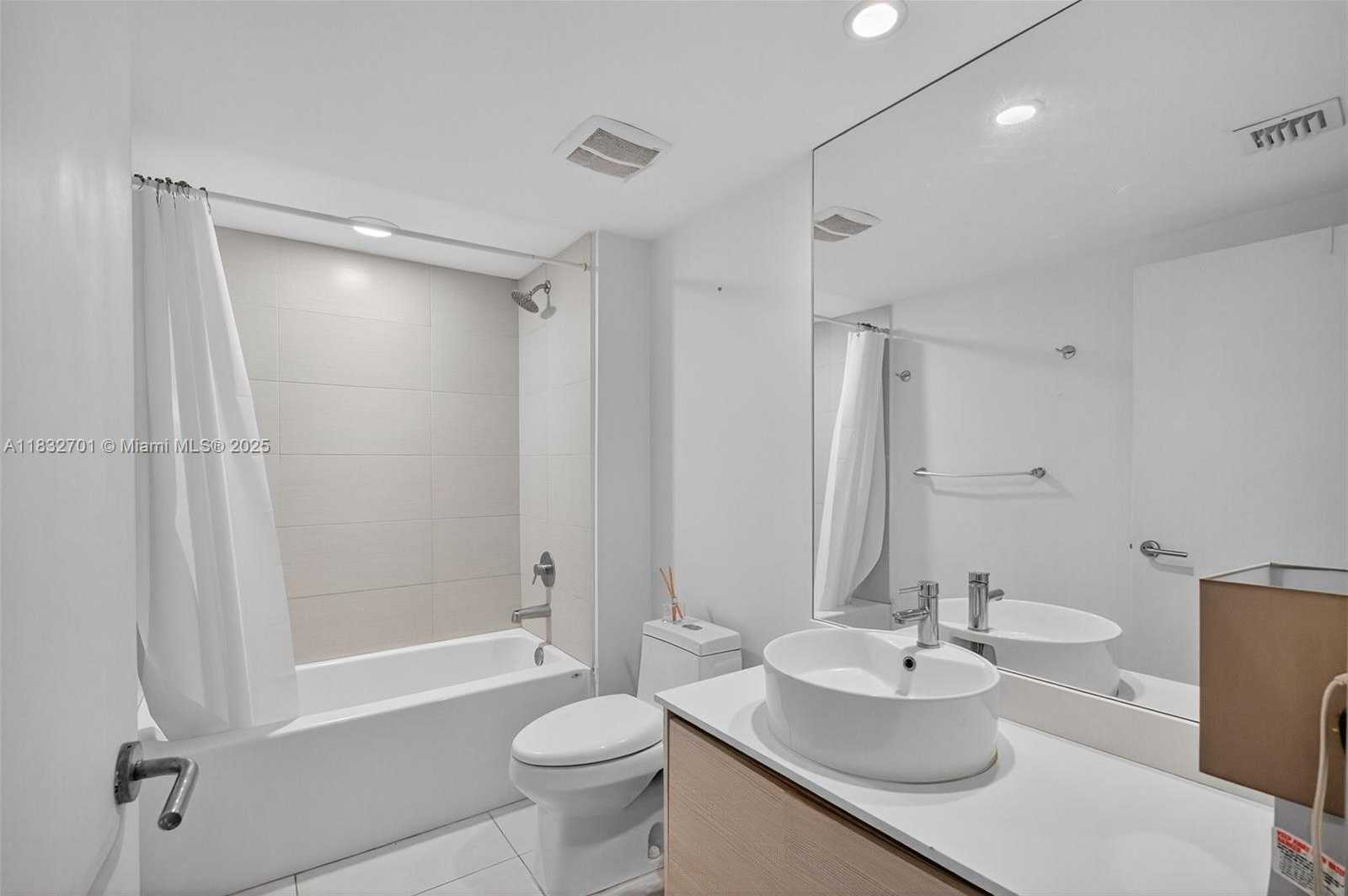 Small Image of 4250 BISCAYNE BLVD #1206, Miami Number 12