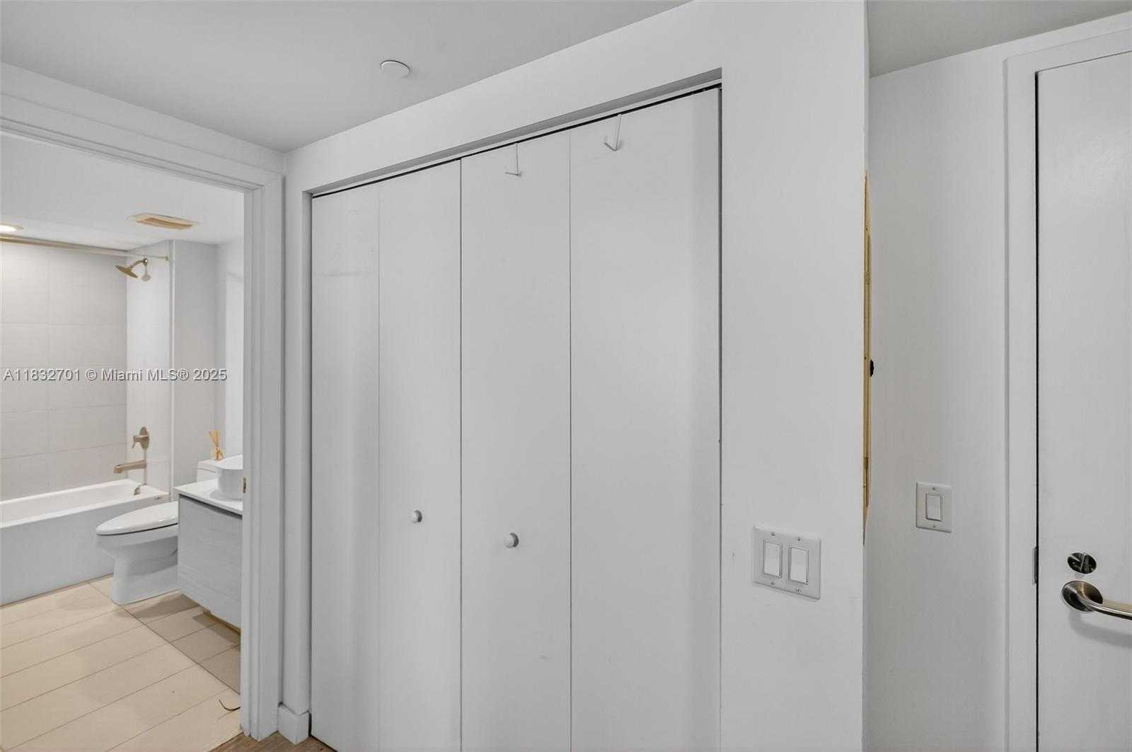 Small Image of 4250 BISCAYNE BLVD #1206, Miami Number 13