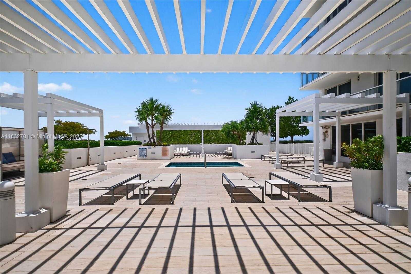 Small Image of 4250 BISCAYNE BLVD #1206, Miami Number 17