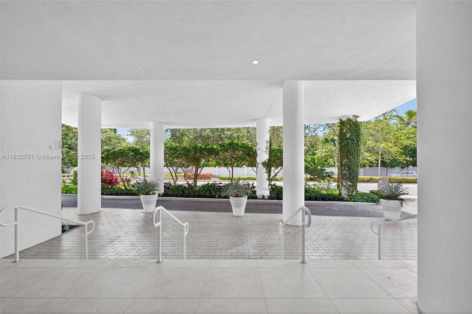 Small Image of 4250 BISCAYNE BLVD #1206, Miami Number 32