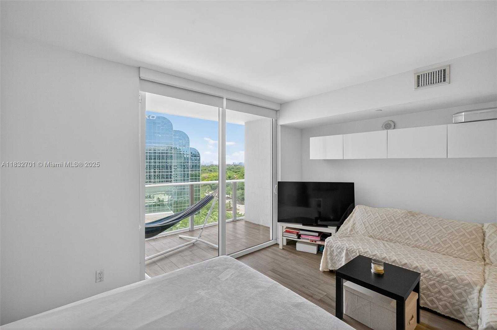 Small Image of 4250 BISCAYNE BLVD #1206, Miami Number 7