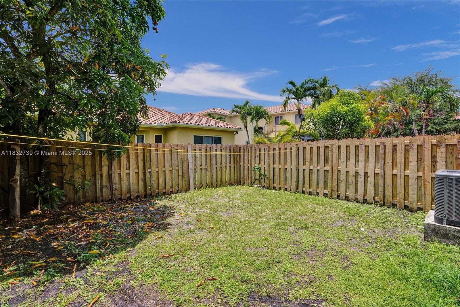 Small Image of 12758 SOUTH WEST 50TH ST, Miramar Number 28