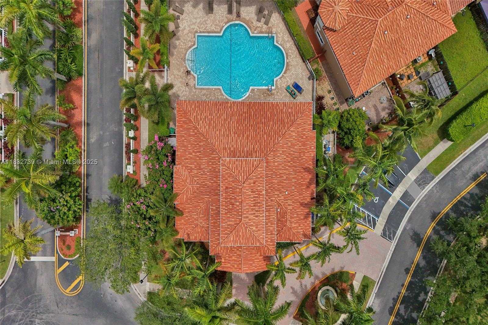 Small Image of 12758 SOUTH WEST 50TH ST, Miramar Number 32