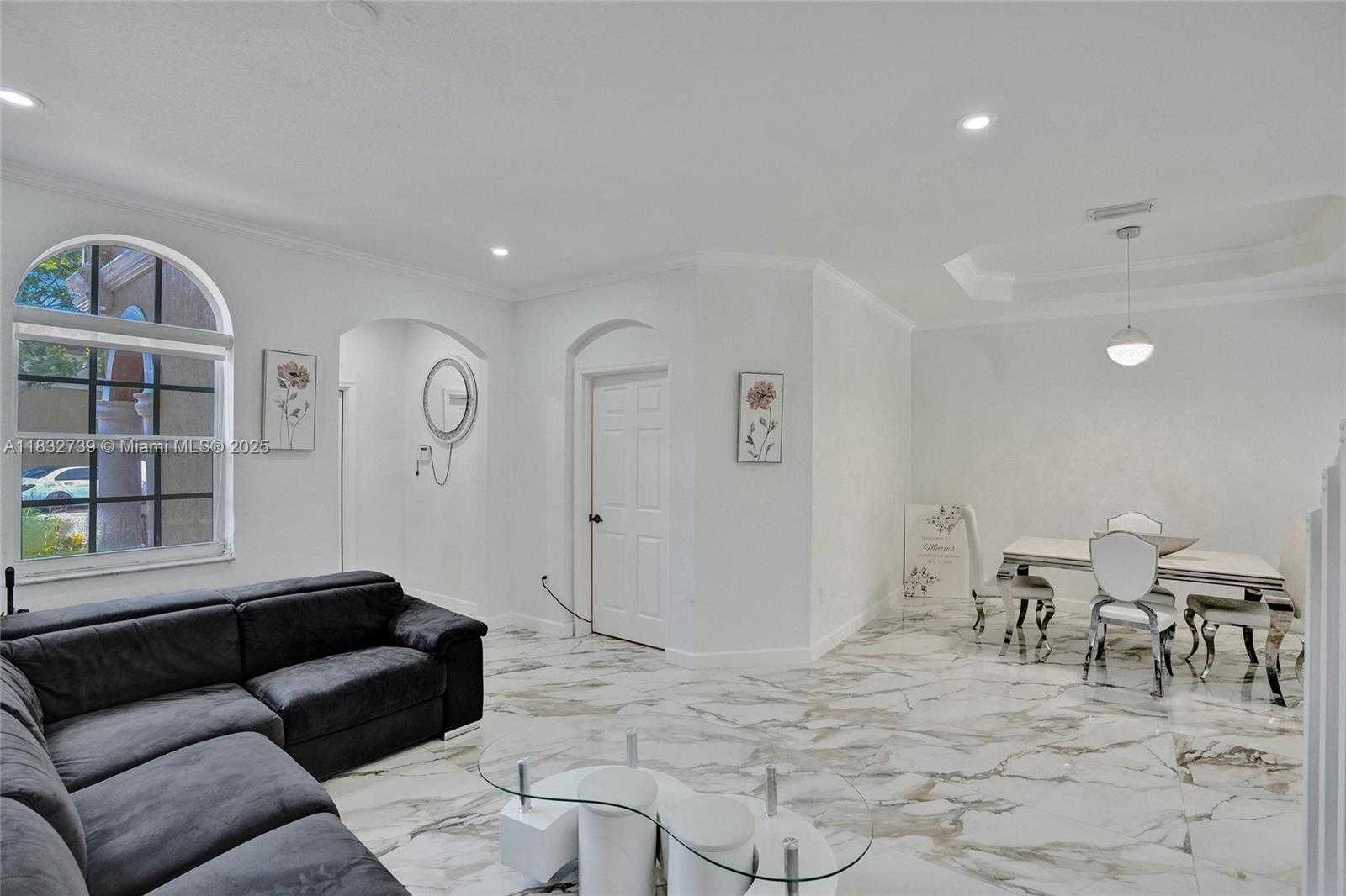 Small Image of 12758 SOUTH WEST 50TH ST, Miramar Number 6