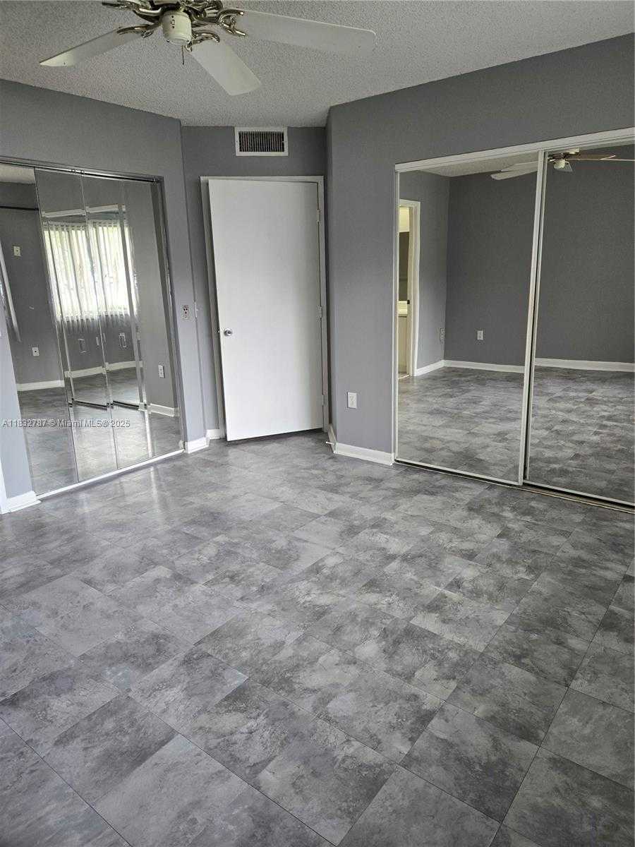 Small Image of 800 SOUTH WEST 142ND AVE #N111, Pembroke Pines Number 2