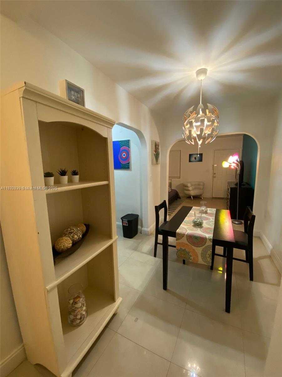 Small Image of 503 75TH ST #7504, Miami Beach Number 10