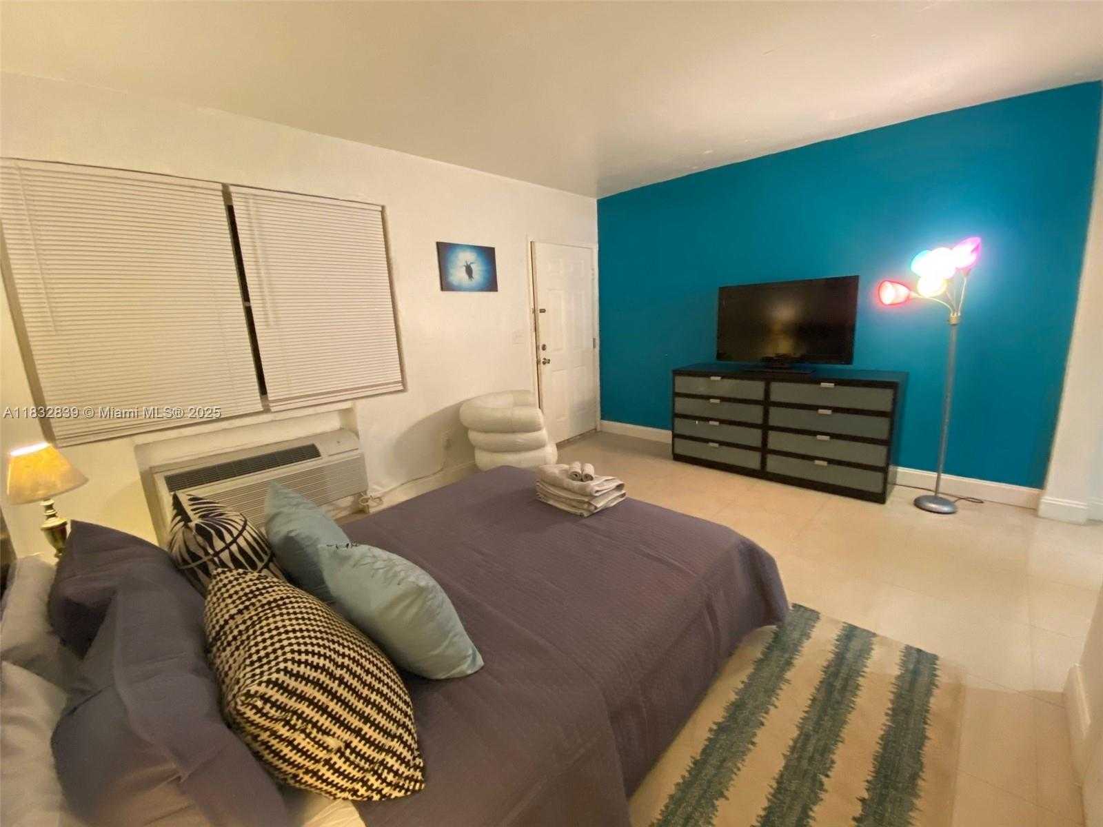 Small Image of 503 75TH ST #7504, Miami Beach Number 6