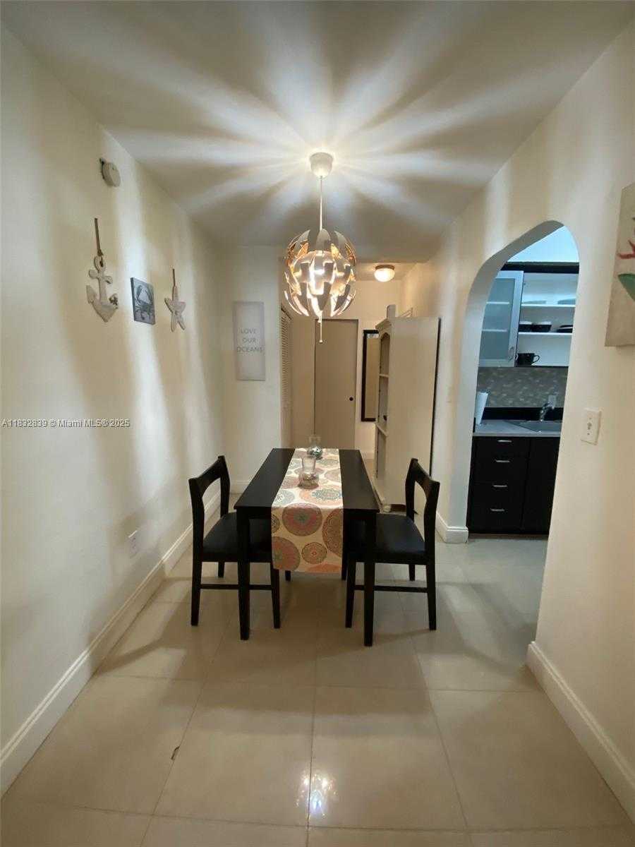 Small Image of 503 75TH ST #7504, Miami Beach Number 8