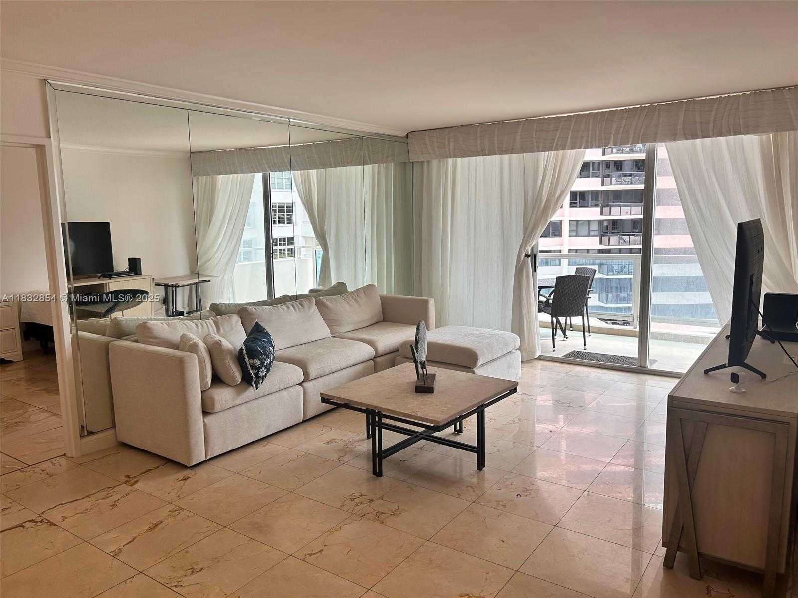 Small Image of 5161 COLLINS AVE #703, Miami Beach Number 17