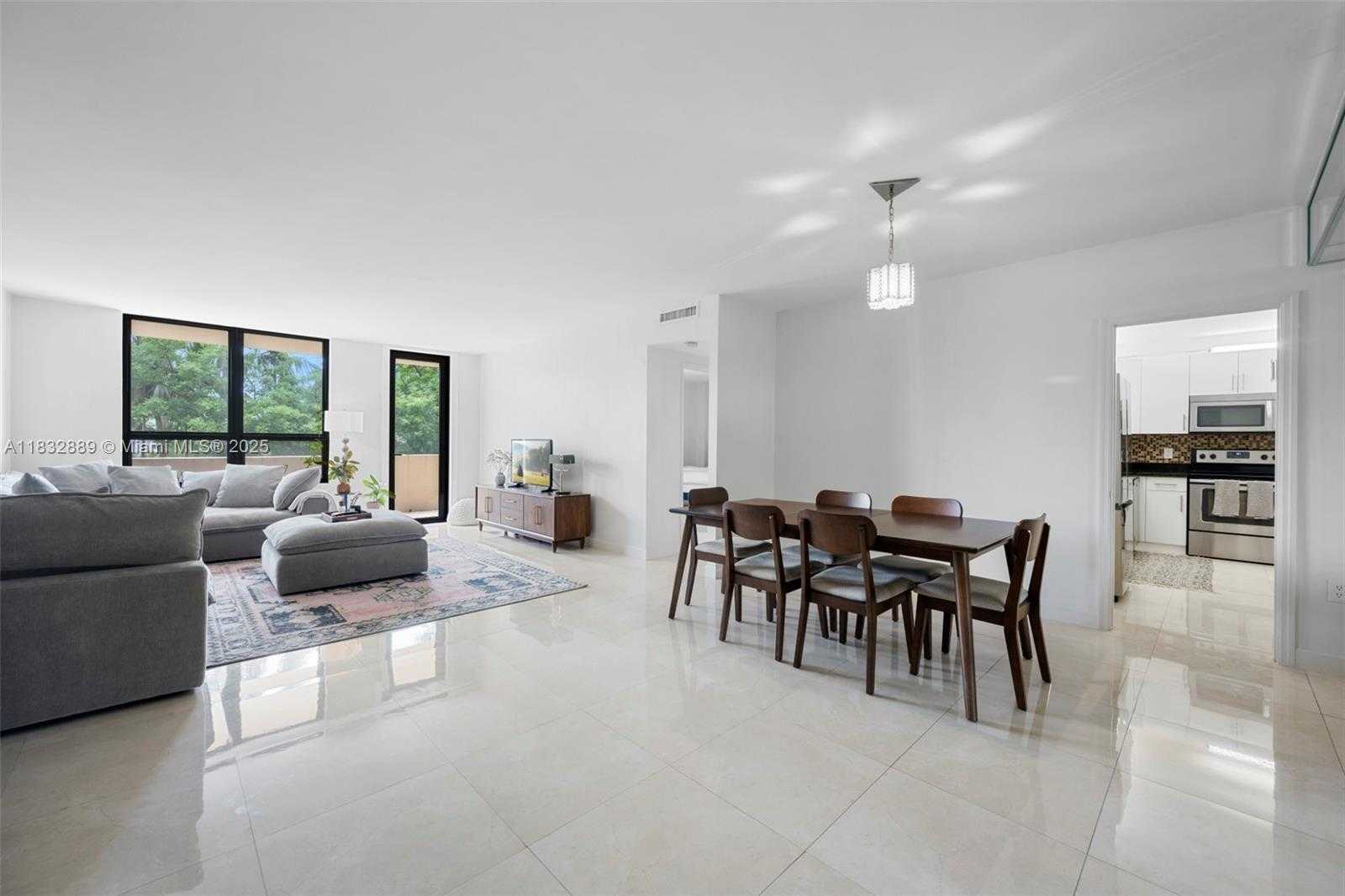 Small Image of 10185 COLLINS AVE #306, Bal Harbour Number 5