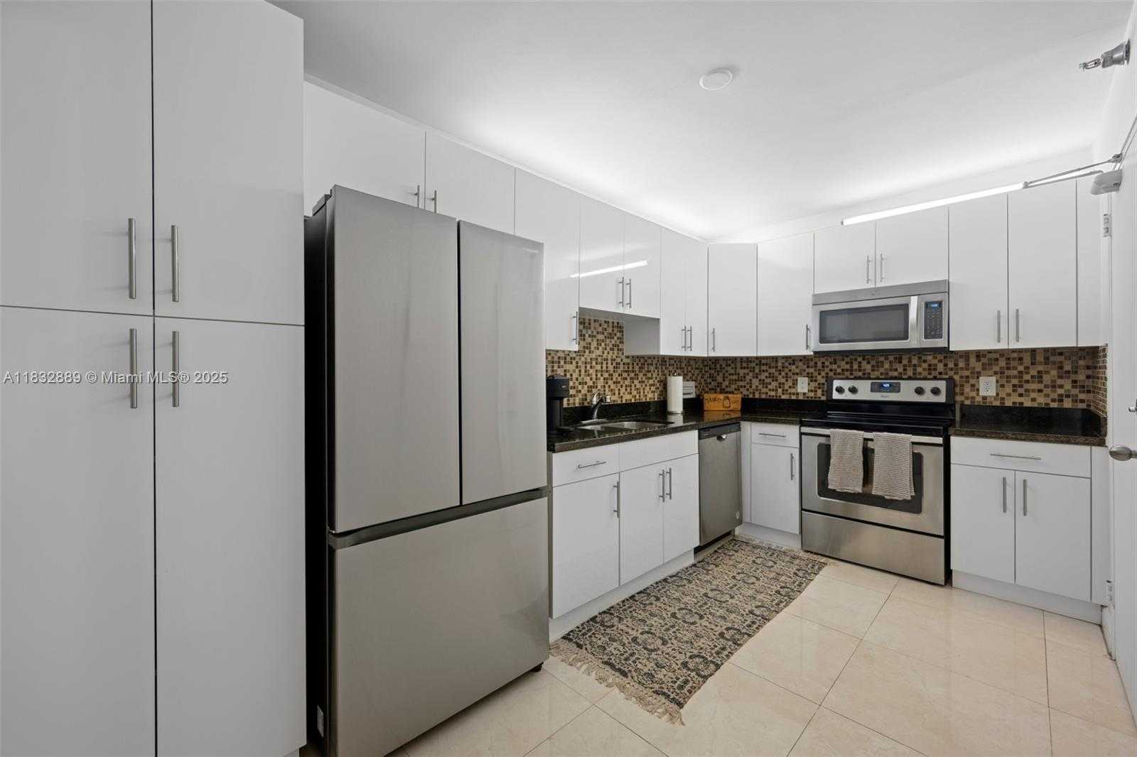 Small Image of 10185 COLLINS AVE #306, Bal Harbour Number 7
