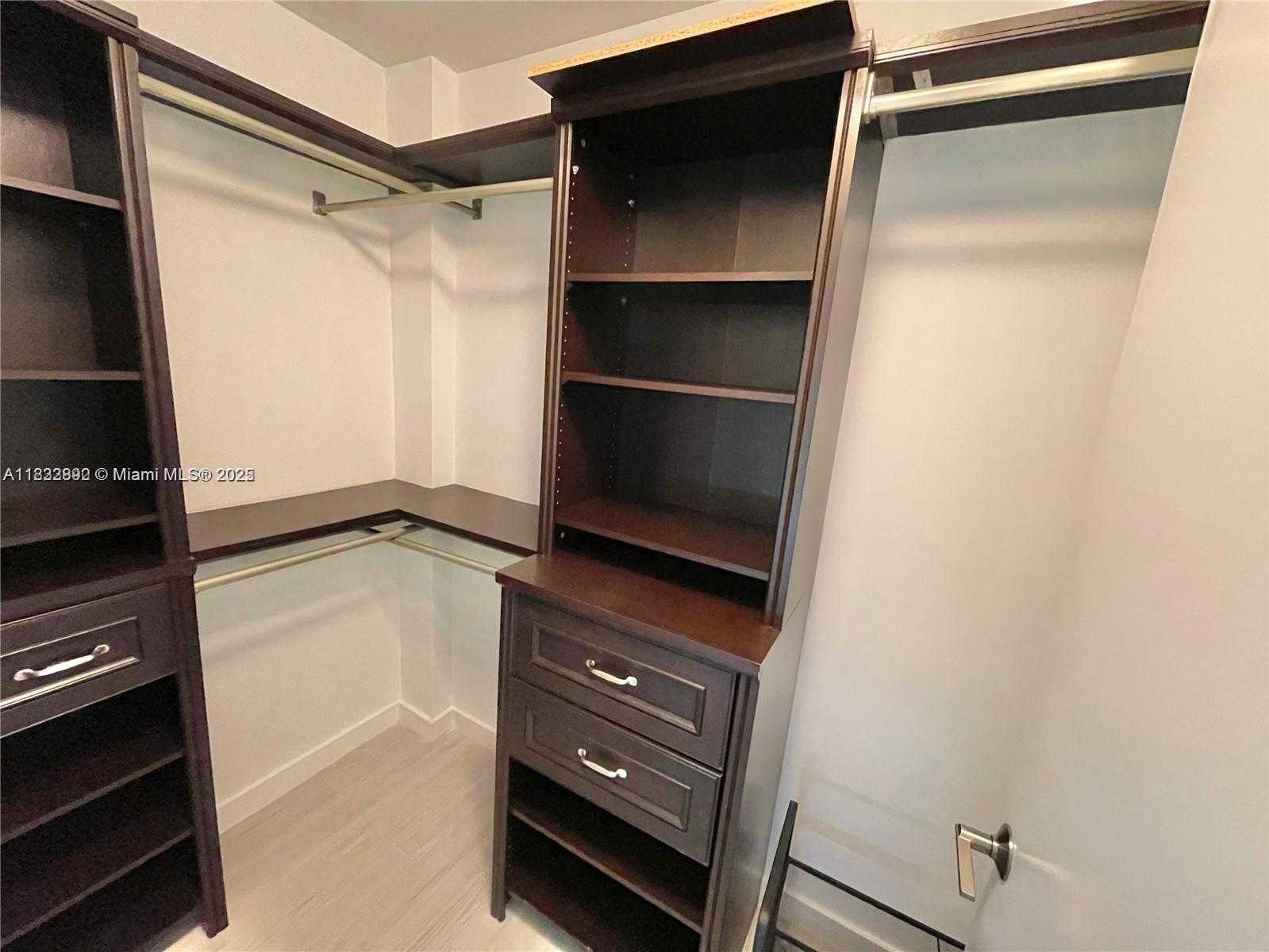Small Image of 2900 NORTH EAST 7TH AVE #2706, Miami Number 10