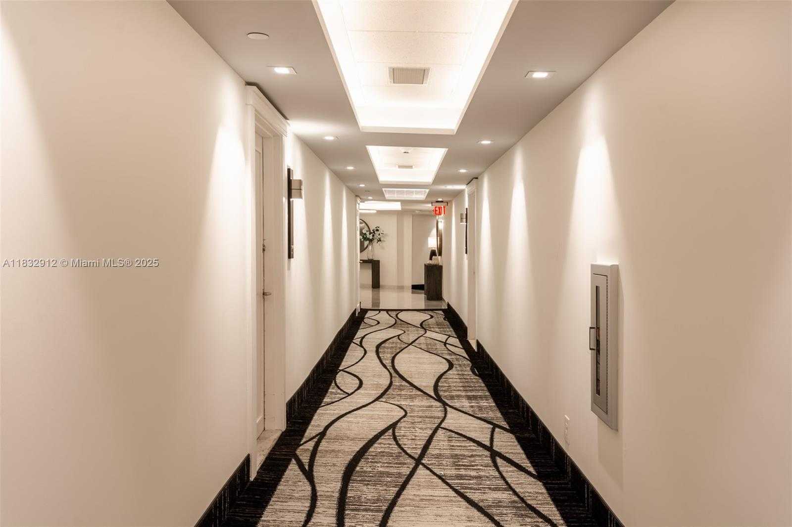 Small Image of 3180 SOUTH OCEAN DR #1703, Hallandale Beach Number 14