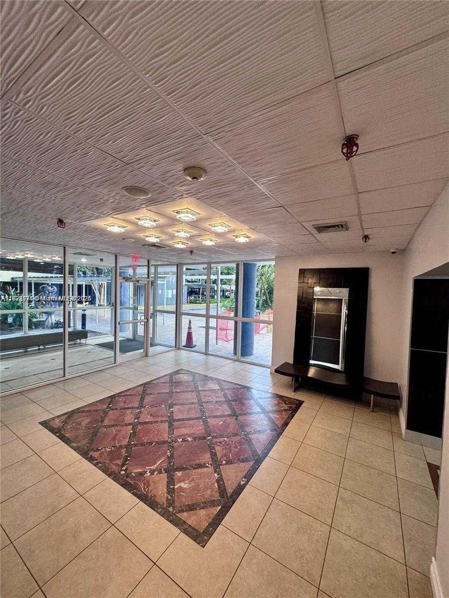 Small Image of 800 NORTH MIAMI AVE #E-504, Miami Number 25
