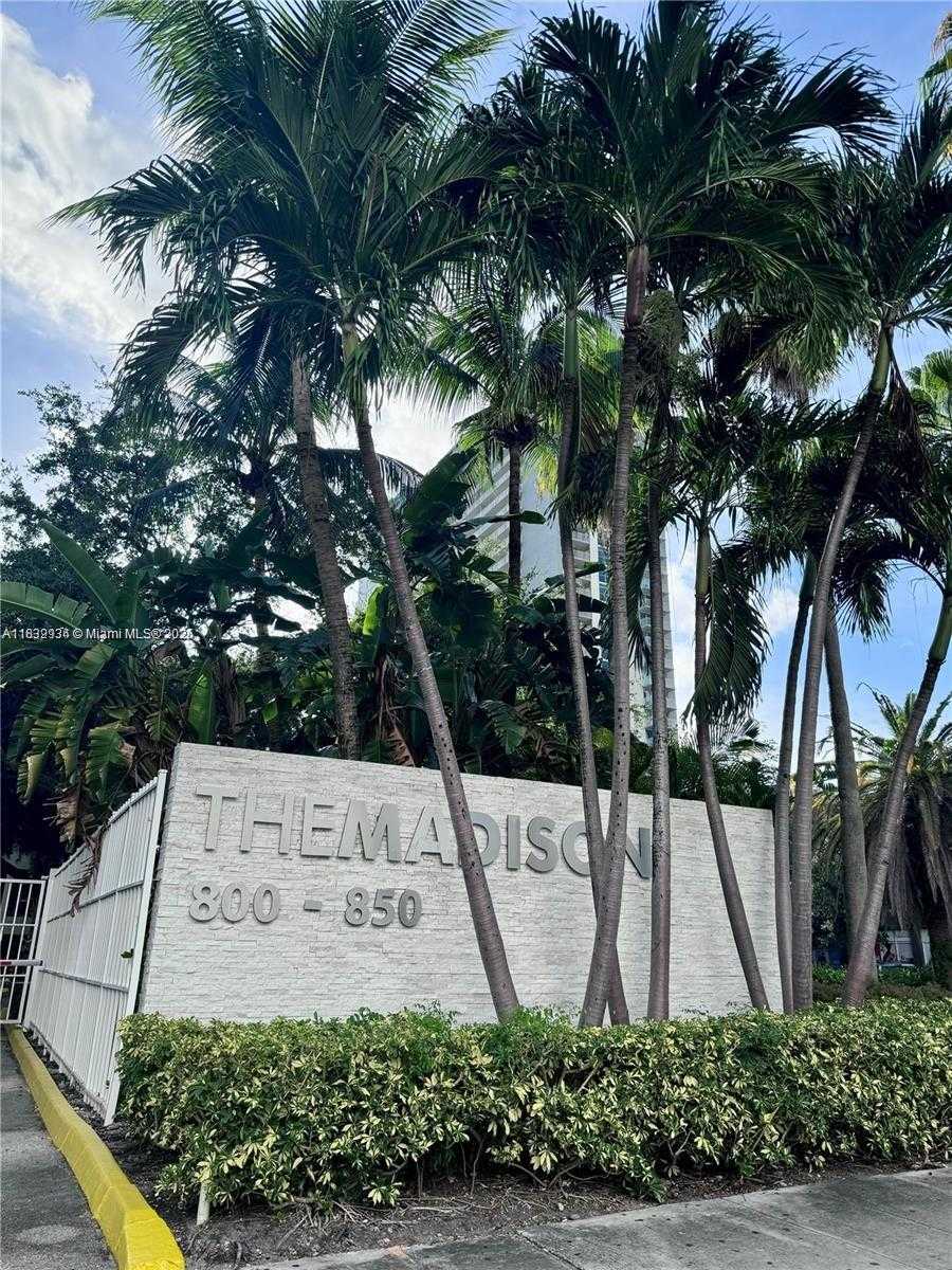 Small Image of 800 NORTH MIAMI AVE #E-504, Miami Number 4
