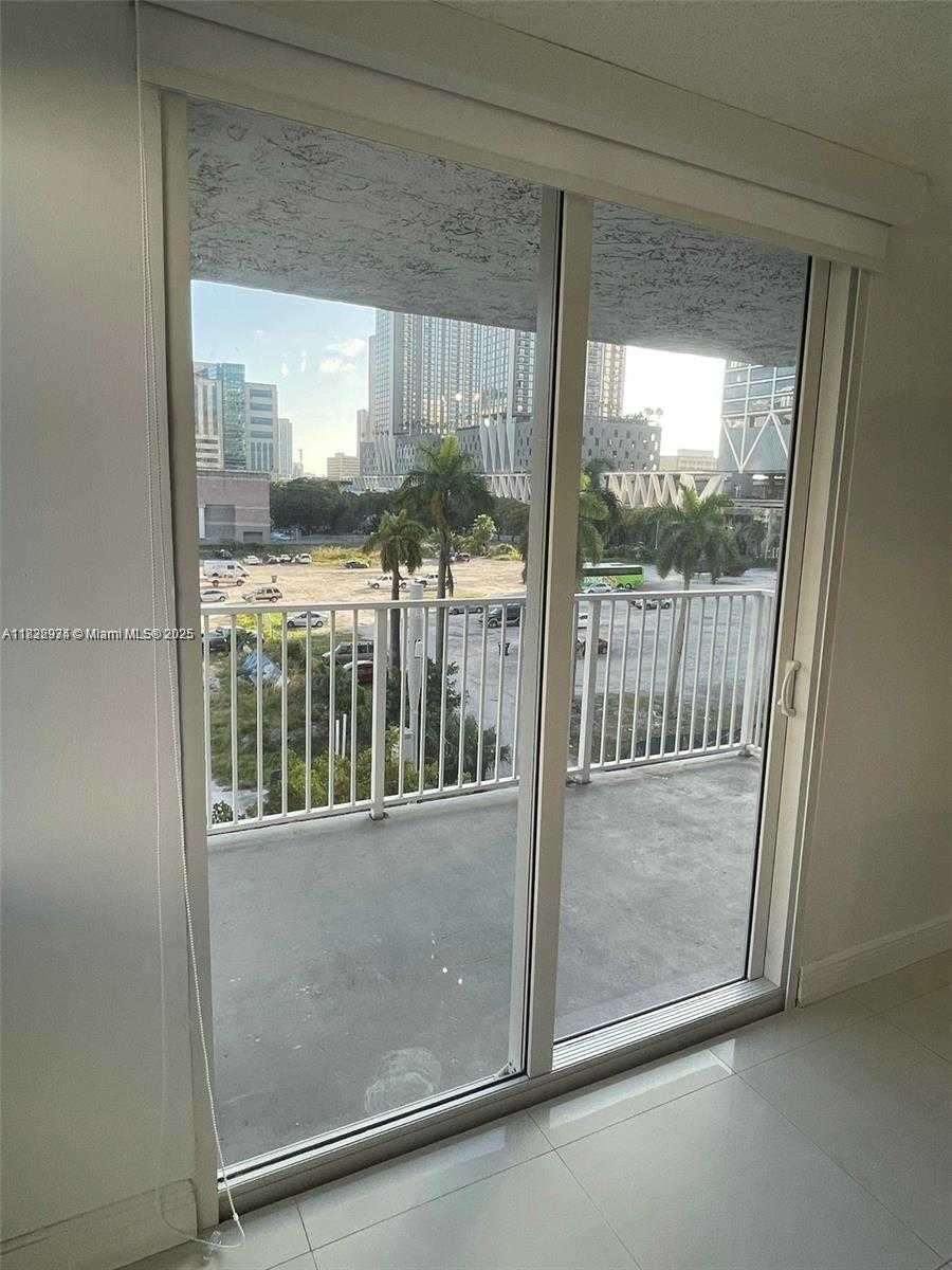 Small Image of 800 NORTH MIAMI AVE #E-504, Miami Number 8