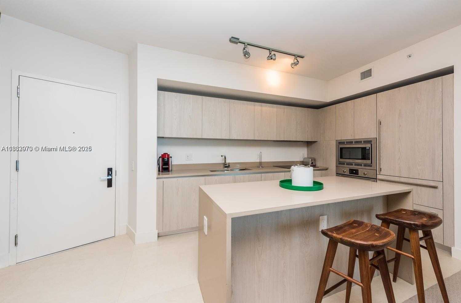 Small Image of 4111 SOUTH OCEAN DR #3109, Hollywood Number 4
