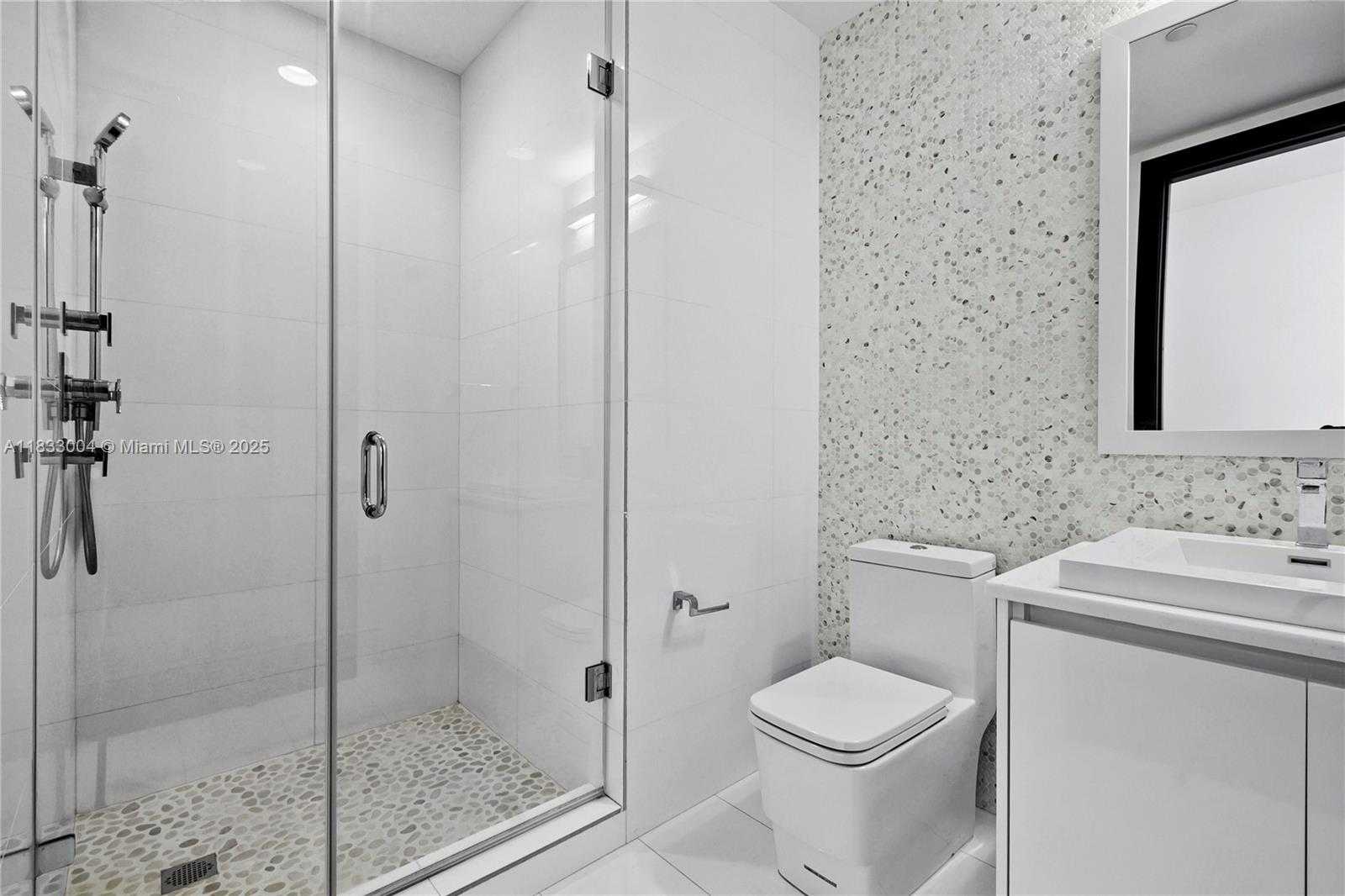 Small Image of 1425 BRICKELL AVE #42E, Miami Number 26