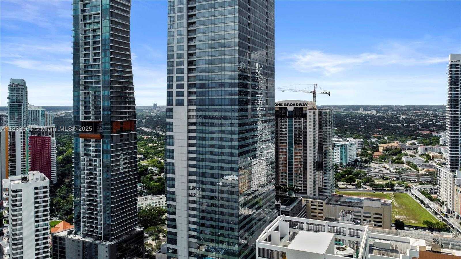 Small Image of 1425 BRICKELL AVE #42E, Miami Number 40