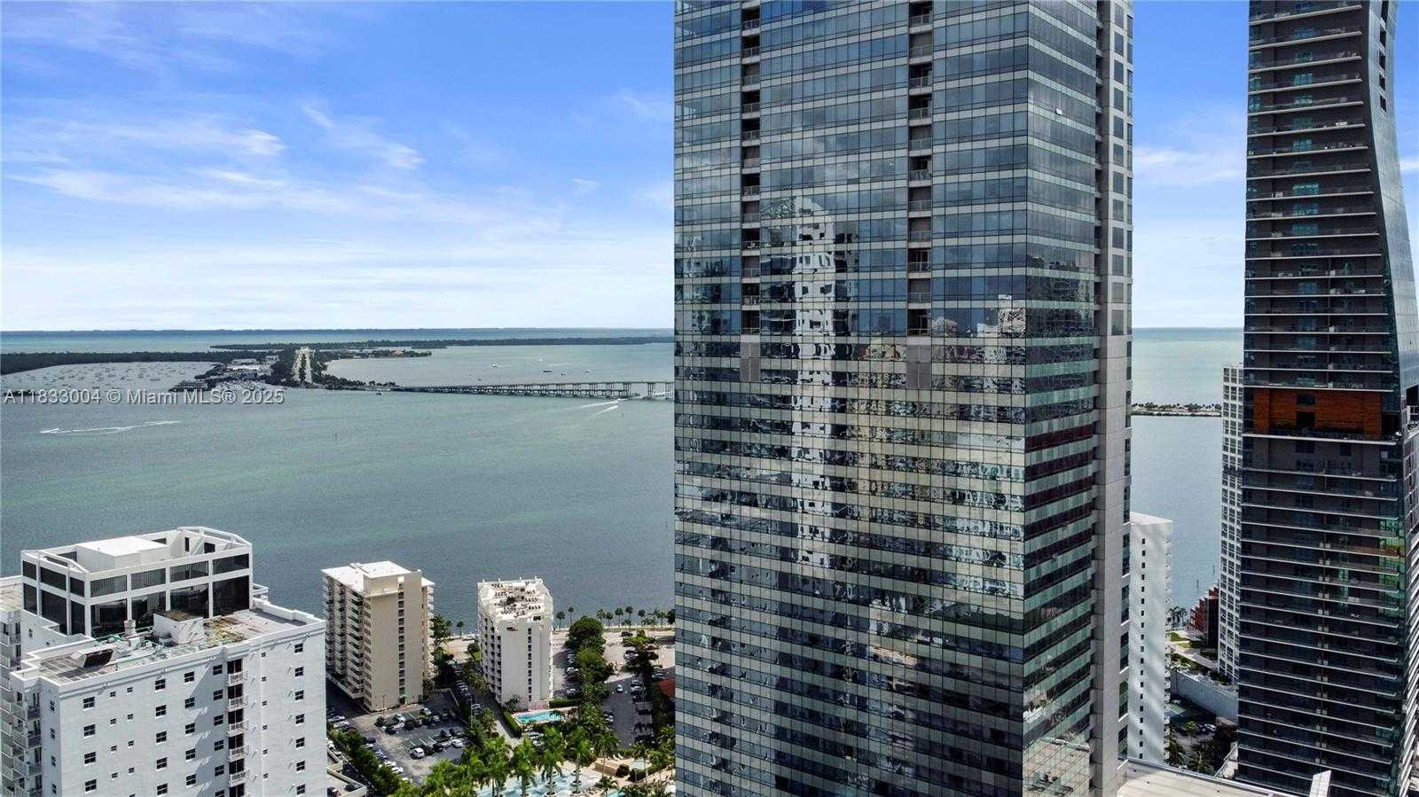 Small Image of 1425 BRICKELL AVE #42E, Miami Number 42