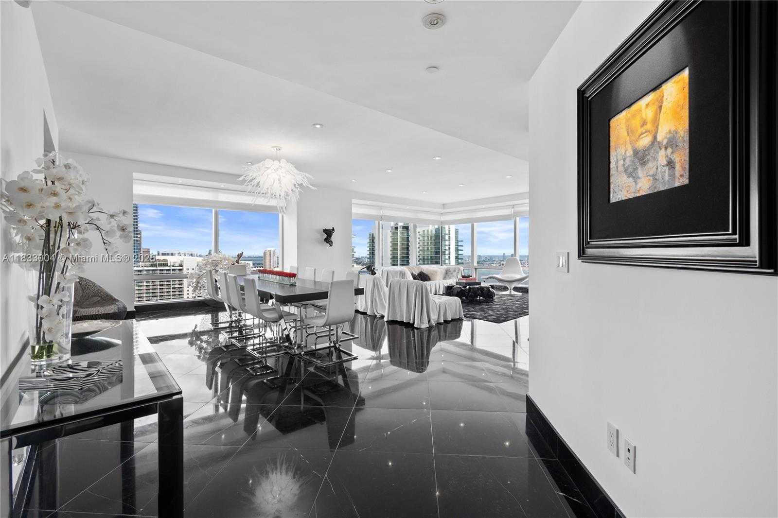 Small Image of 1425 BRICKELL AVE #42E, Miami Number 7
