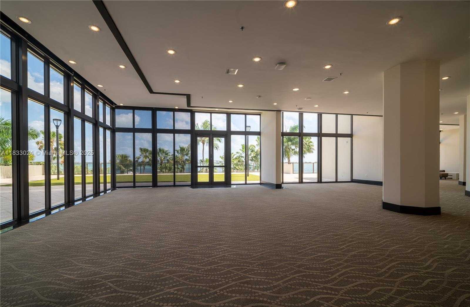 Small Image of 1581 BRICKELL AVE #508, Miami Number 36