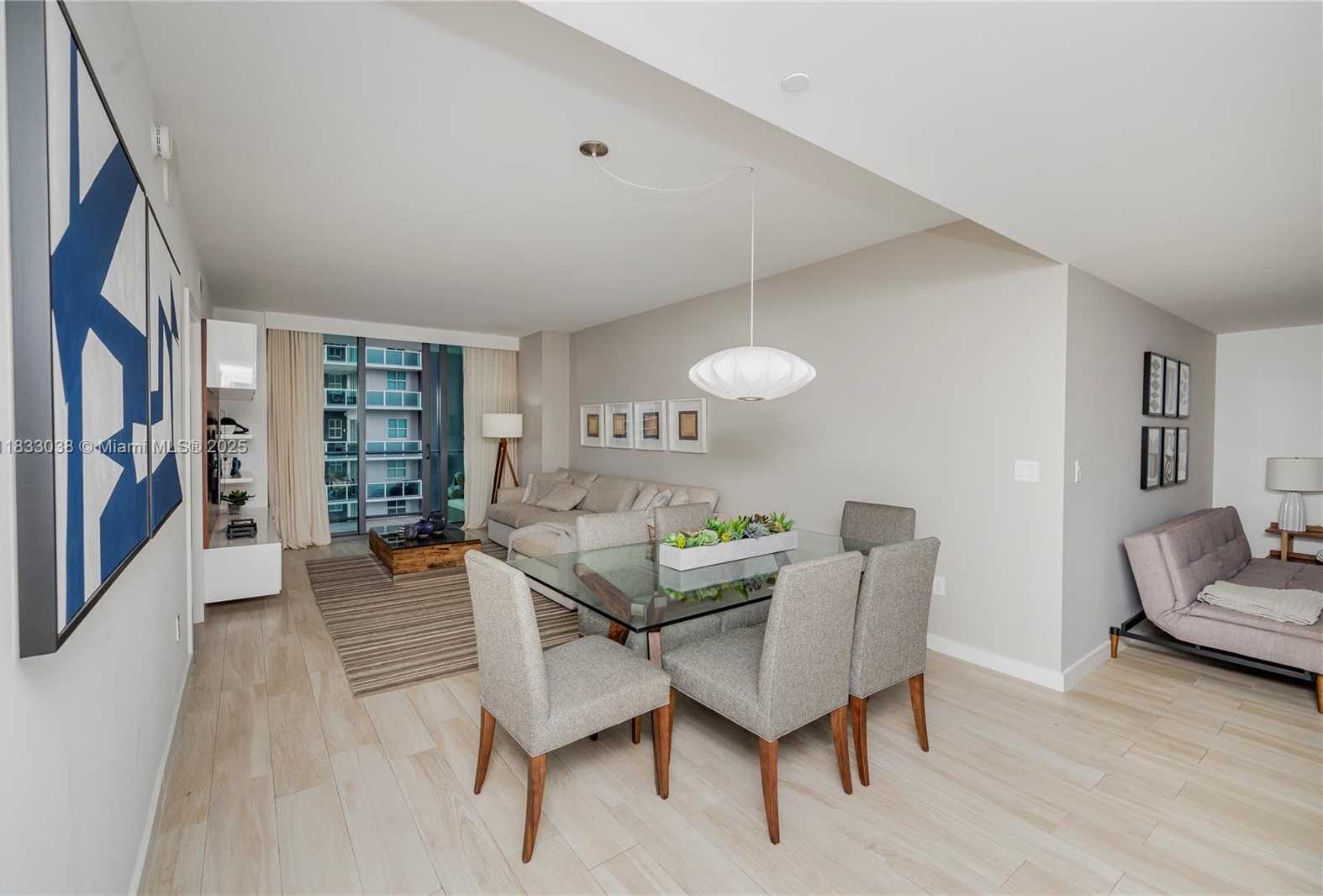 Small Image of 1300 SOUTH MIAMI AVE #2210, Miami Number 28