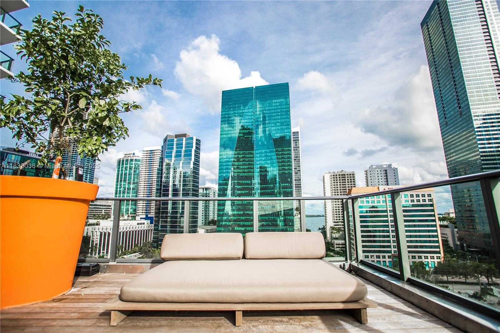 Small Image of 1300 SOUTH MIAMI AVE #2210, Miami Number 36