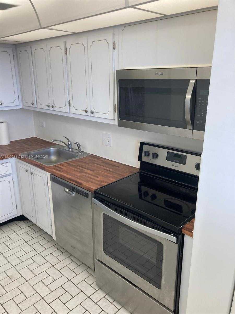Small Image of 3703 NORTH EAST 166TH ST #905, North Miami Beach Number 21