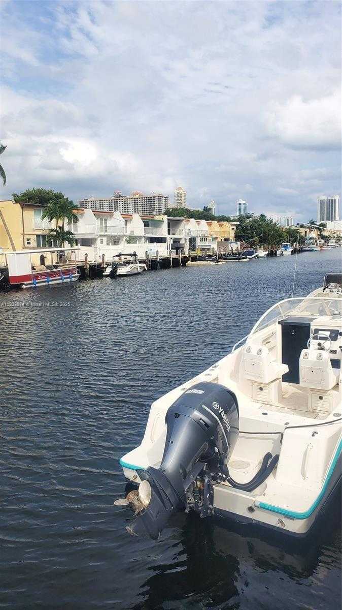 Small Image of 3703 NORTH EAST 166TH ST #905, North Miami Beach Number 7