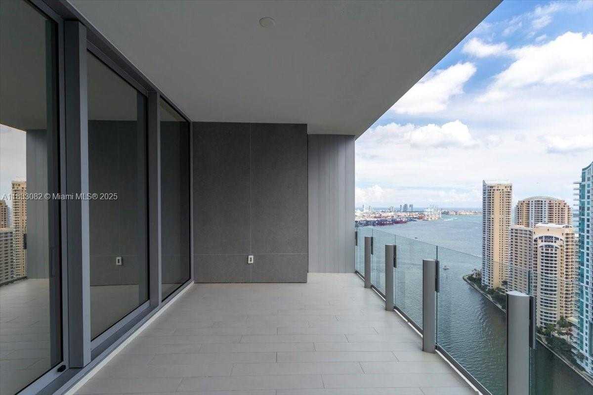 Small Image of 300 BISCAYNE BLVD WAY #4603, Miami Number 14