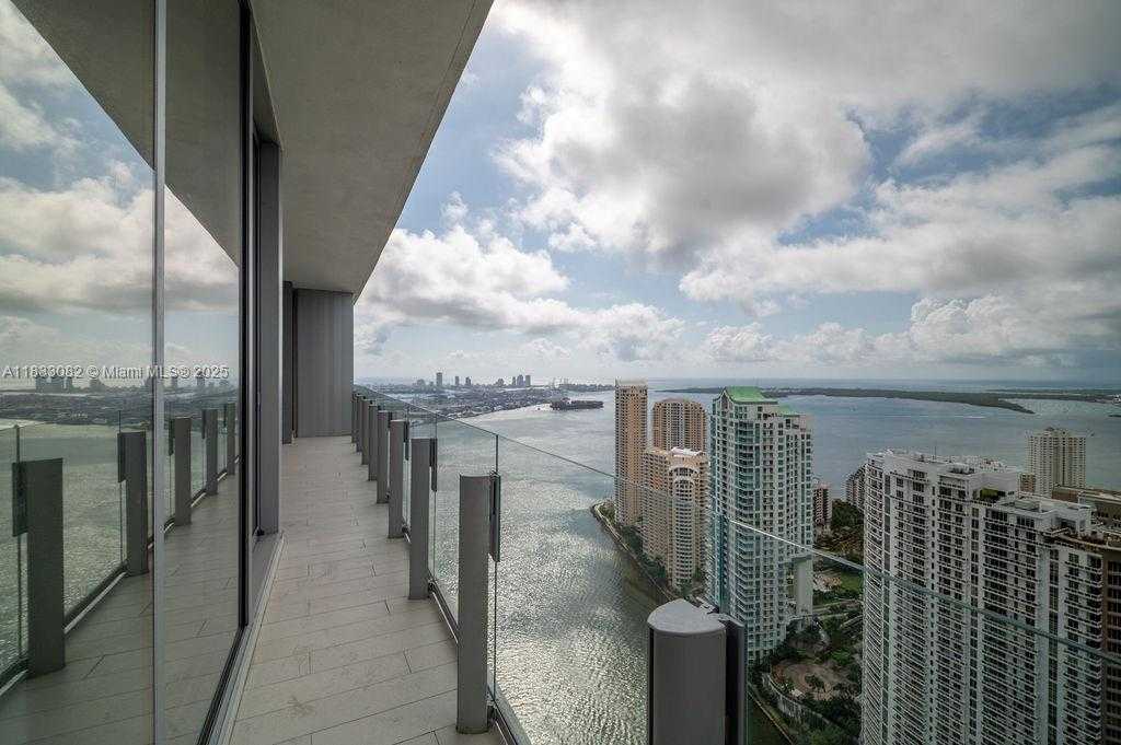Small Image of 300 BISCAYNE BLVD WAY #4603, Miami Number 18