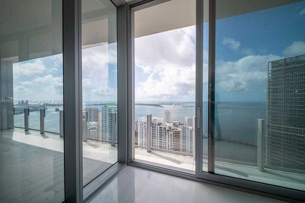 Small Image of 300 BISCAYNE BLVD WAY #4603, Miami Number 22