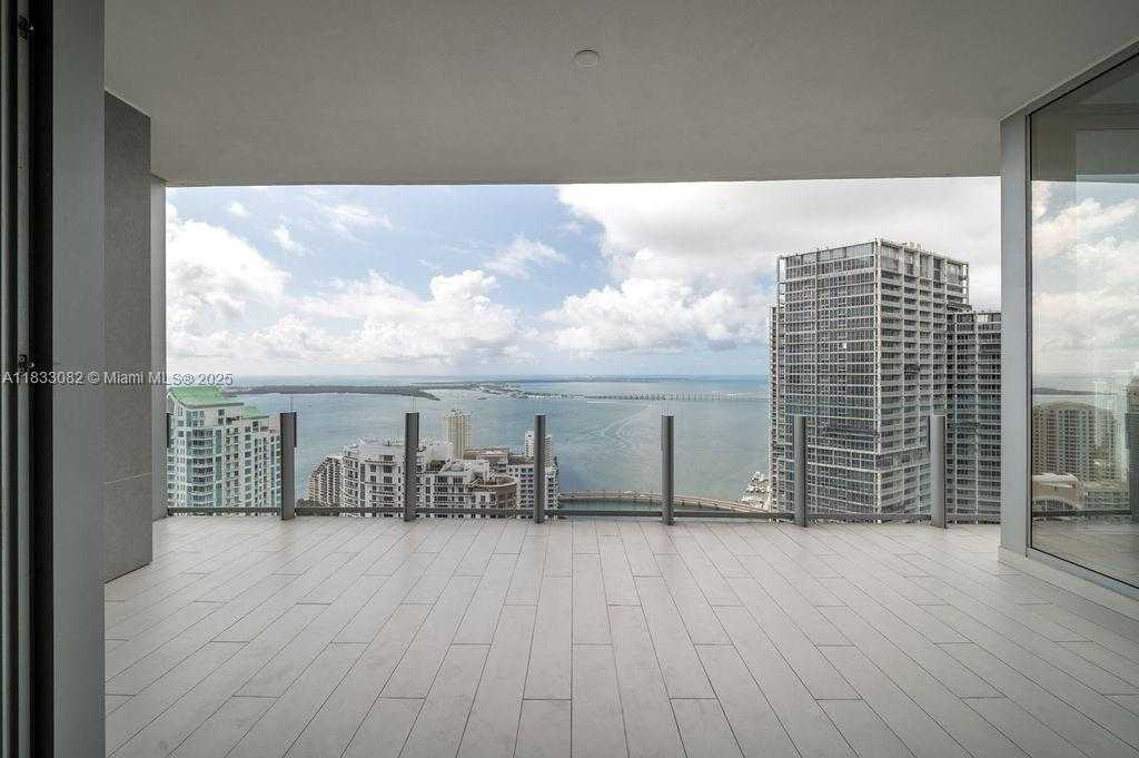 Small Image of 300 BISCAYNE BLVD WAY #4603, Miami Number 4