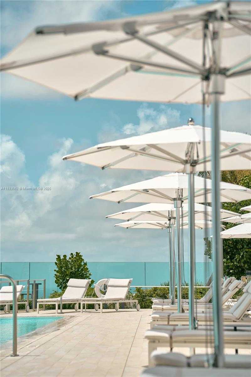 Small Image of 300 BISCAYNE BLVD WAY #4603, Miami Number 43