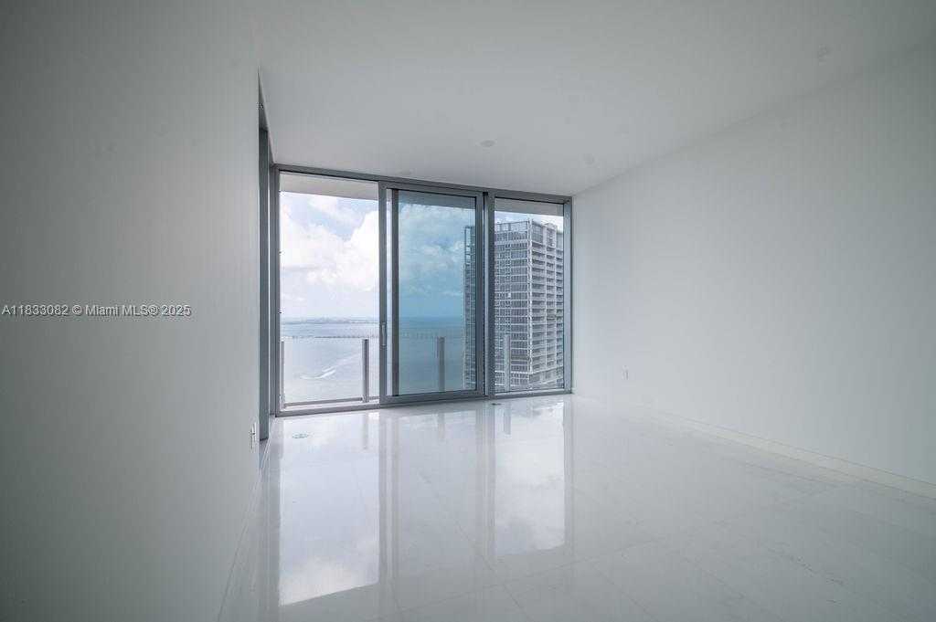 Small Image of 300 BISCAYNE BLVD WAY #4603, Miami Number 9