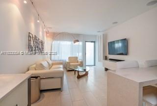 Small Image of 2130 PARK AVE #TH3, Miami Beach Number 10