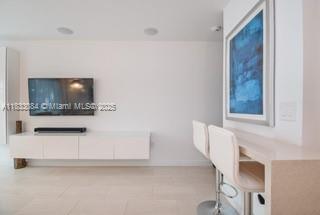 Small Image of 2130 PARK AVE #TH3, Miami Beach Number 12