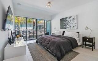 Small Image of 2130 PARK AVE #TH3, Miami Beach Number 15