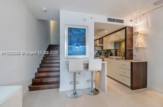 Small Image of 2130 PARK AVE #TH3, Miami Beach Number 2