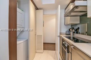 Small Image of 2130 PARK AVE #TH3, Miami Beach Number 5