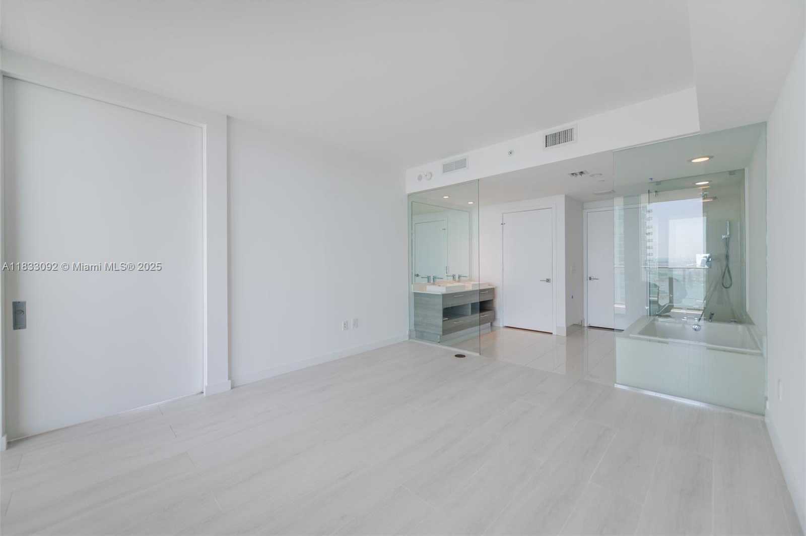 Small Image of 650 NORTH EAST 32ND ST #4301, Miami Number 15
