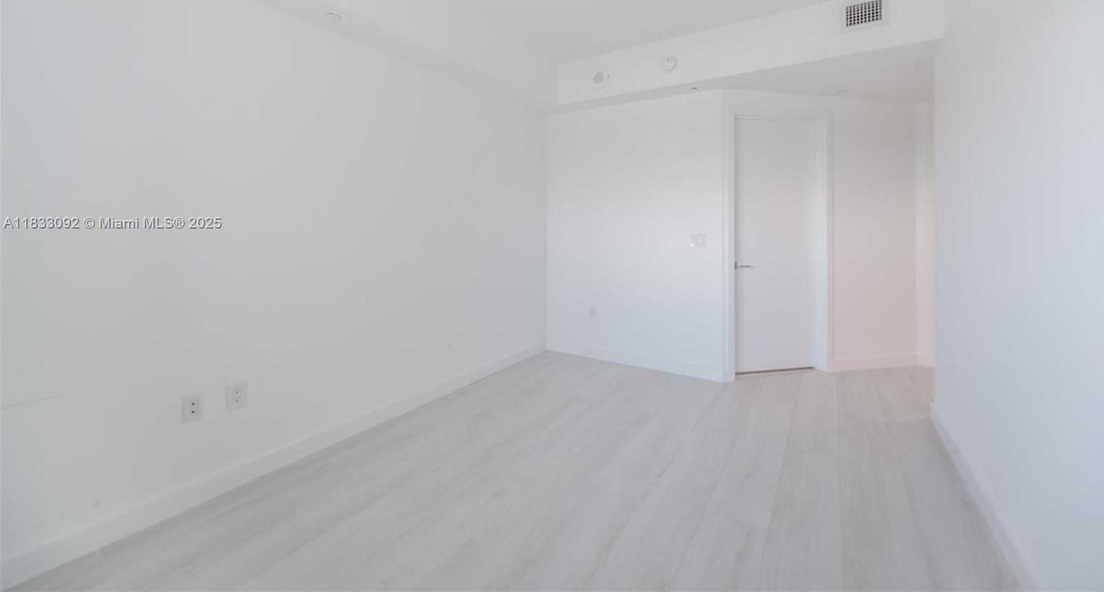 Small Image of 650 NORTH EAST 32ND ST #4301, Miami Number 26