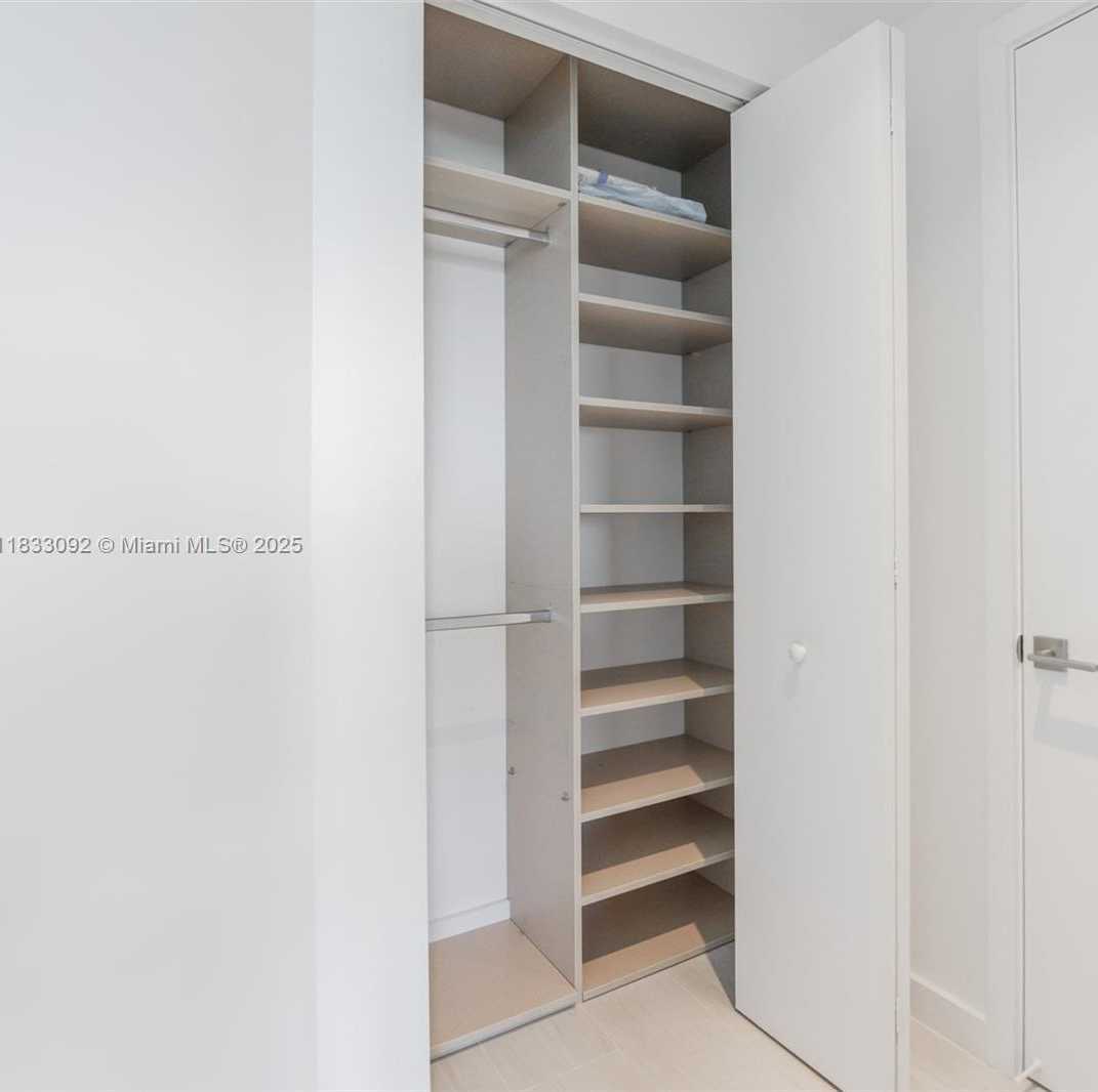 Small Image of 650 NORTH EAST 32ND ST #4301, Miami Number 28
