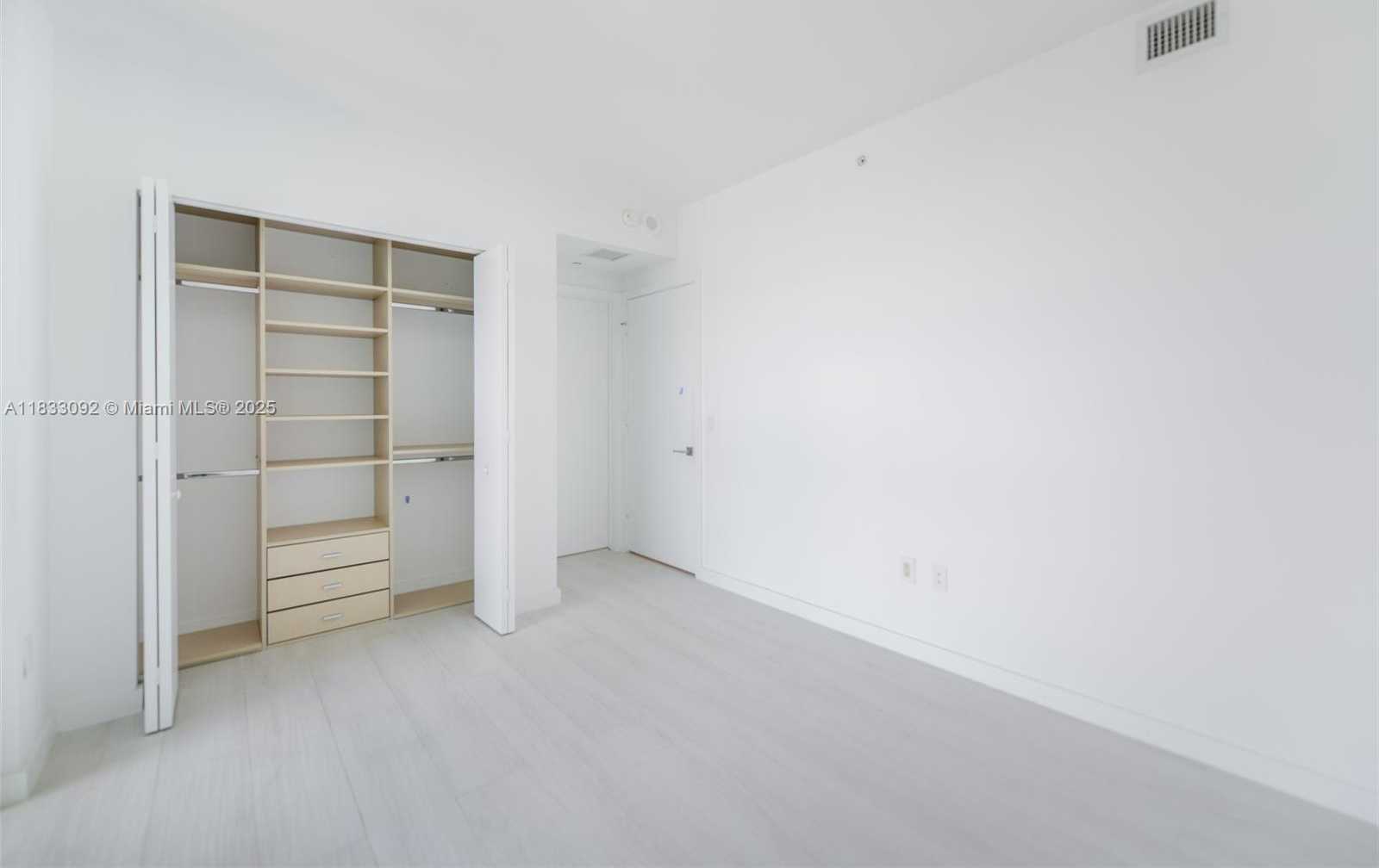 Small Image of 650 NORTH EAST 32ND ST #4301, Miami Number 39